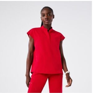 Figs scrub set in Pop Red